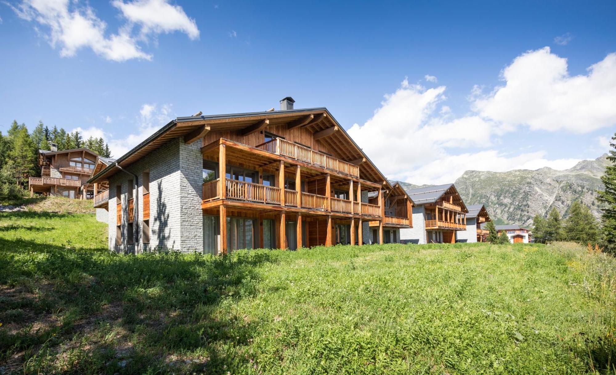 Aparthotel TERRESENS - Le Hameau de Barthélémy La Rosiere  Exterior foto